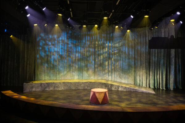 Set design by Jung-Hye Kim Photo by Dahlia Katz